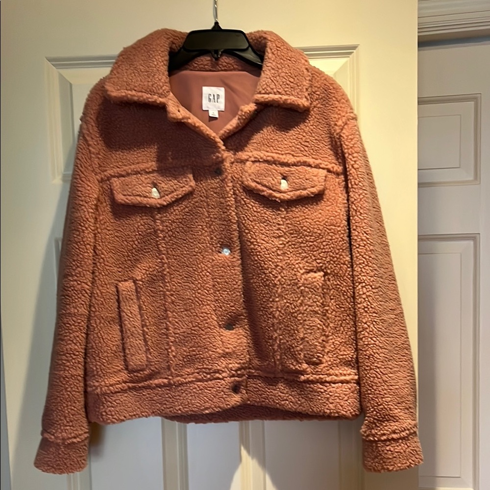 GAP Women's Rose Sherpa Jacket